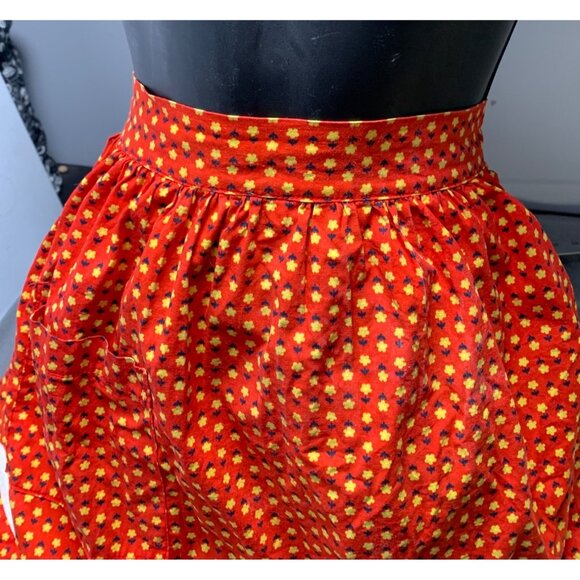 Handmade Vintage Red & Yellow Floral Apron with Pockets & White Trim - Picture 3 of 6